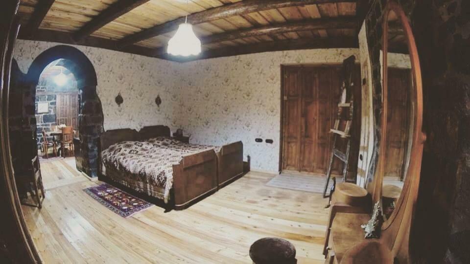 Hye Aspet Հայ Ասպետ Bed & Breakfast Гюмри Екстериор снимка