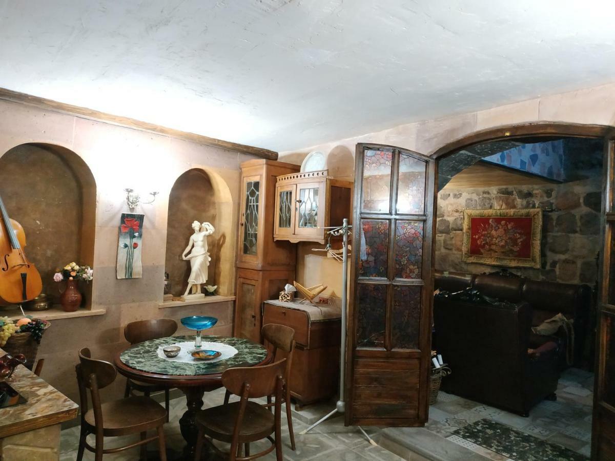 Hye Aspet Հայ Ասպետ Bed & Breakfast Гюмри Екстериор снимка